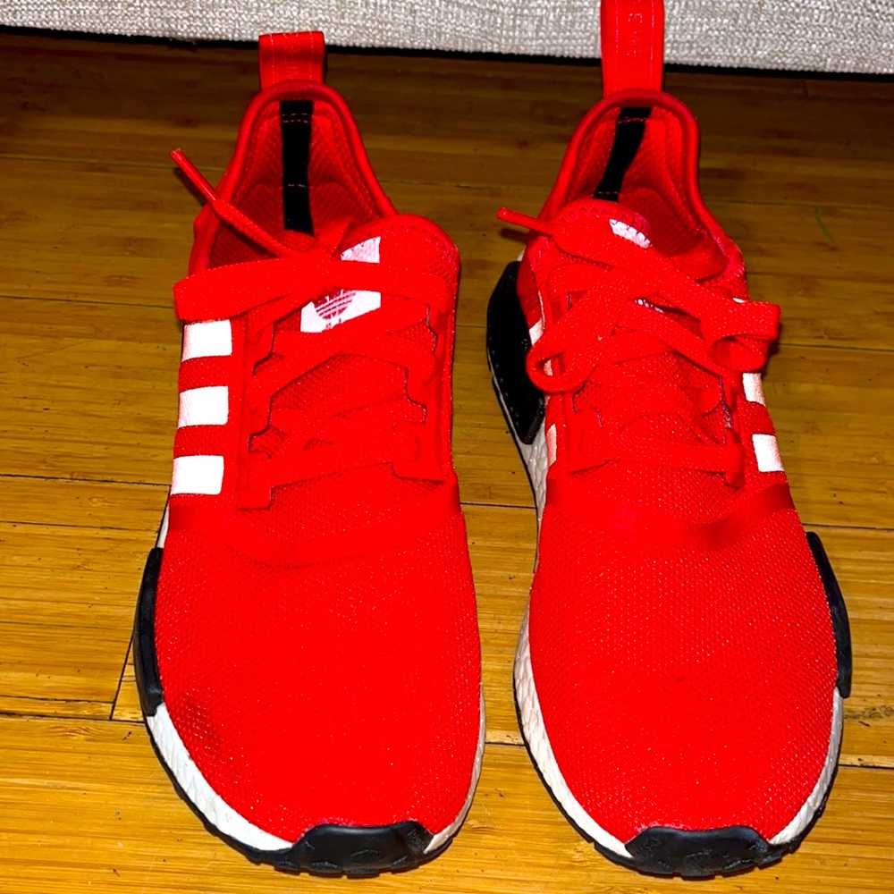 Adidas- original NMD R1 - Picture 2 of 4